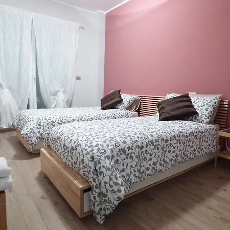 Nocleg ze śniadaniem Giravento 3*